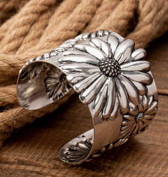 Silver Tone Western Flower Cuff Bracelet