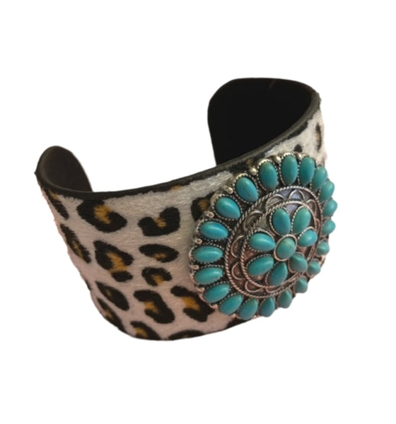 Silver Tone Western Flower Cuff Bracelet